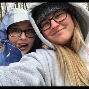 Meet your Posher, Tess